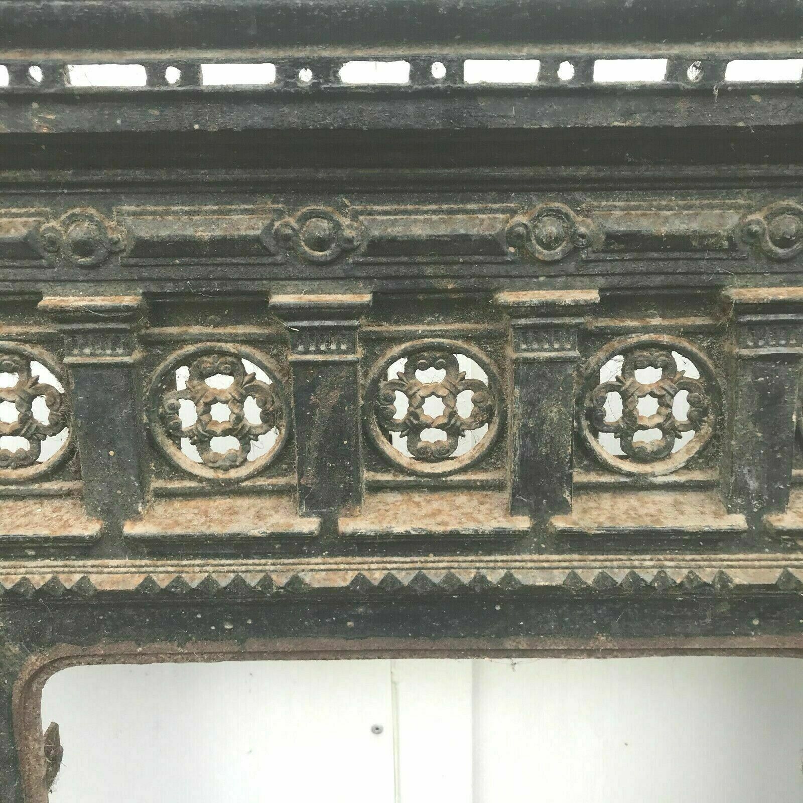 Fire Front In Cast Iron XIX Century photo furniture