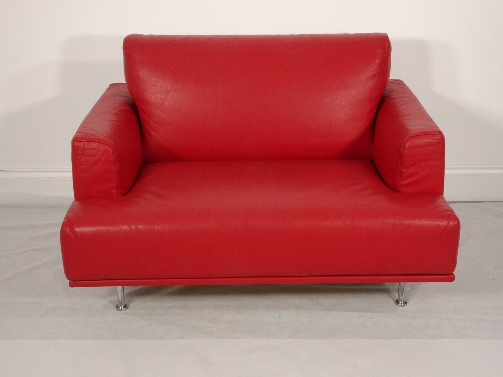 Furniture Stunning Pair Of Cassina Nest Love Chairs In Genuine Red Pelle Leather photo