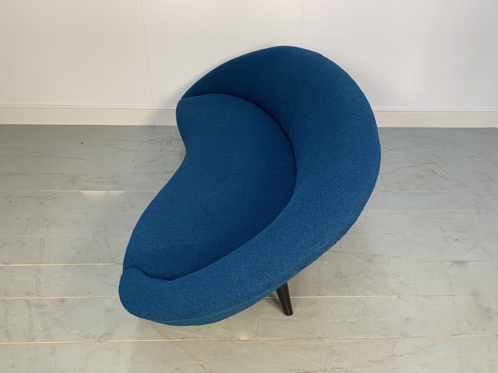 photo furniture George Smith Tom Dixon Sofa – “Bean” – 4 Seat Sofa In Mid Blue Bute “Tiree” Woollen Boucle
