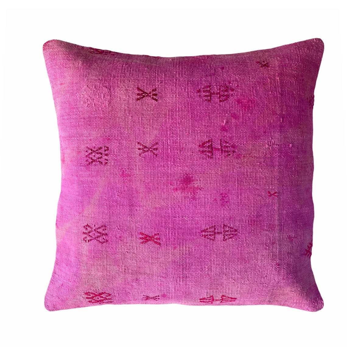 photo furniture Kilim Pillow 60 X 60 Cm Tapis Kelim Kilim Pillow Cover ,Vintage Meditation Bench Kelim Teppich Boho Kilim Cushion Kilim Sofa Turkish Pillow