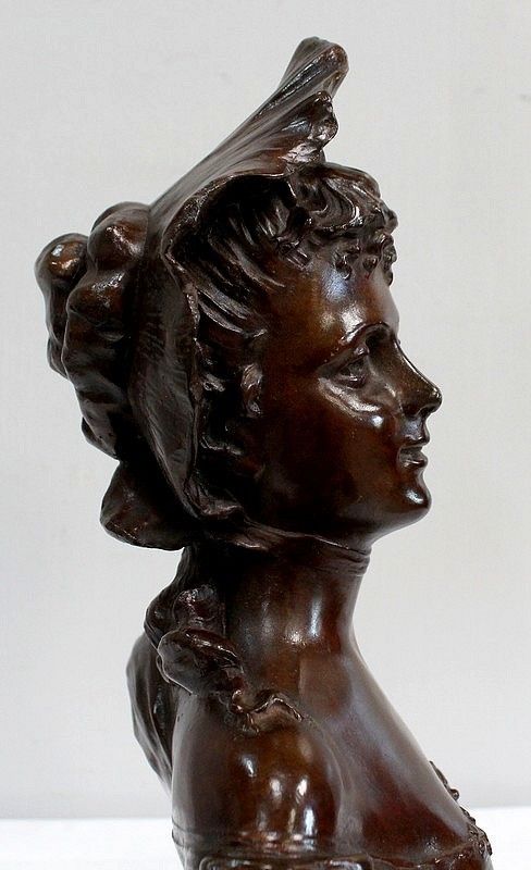 Home Decor Bronze "Woman With A Hat", By Meslais, Early 20th Century photo