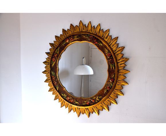 Golden Wooden Sun Mirror, France, 1980, 70cm photo furniture