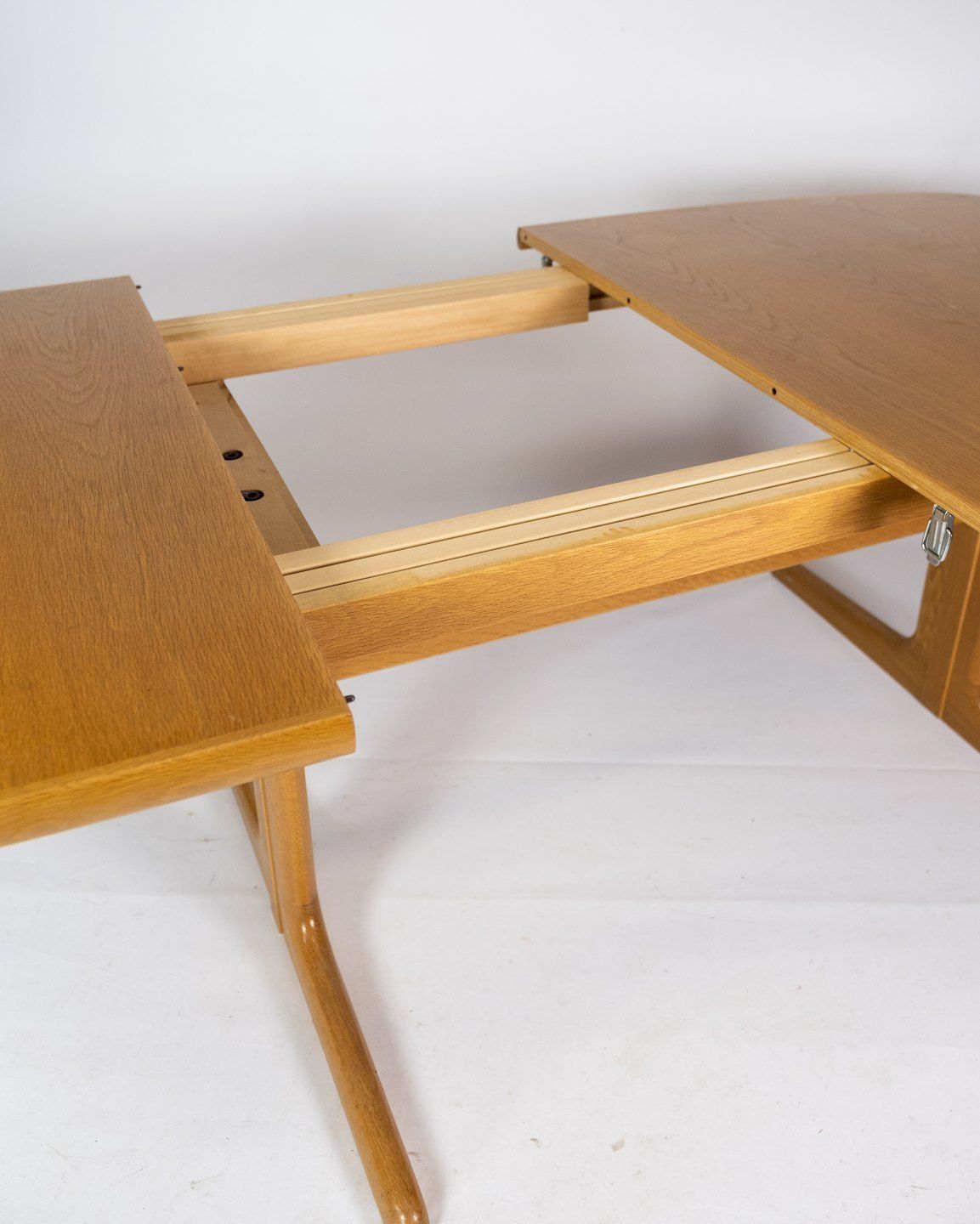 Dining Table In Oak Of Danish Design Made By Skovby Møbelfabrik From The 1960s. photo vinterior