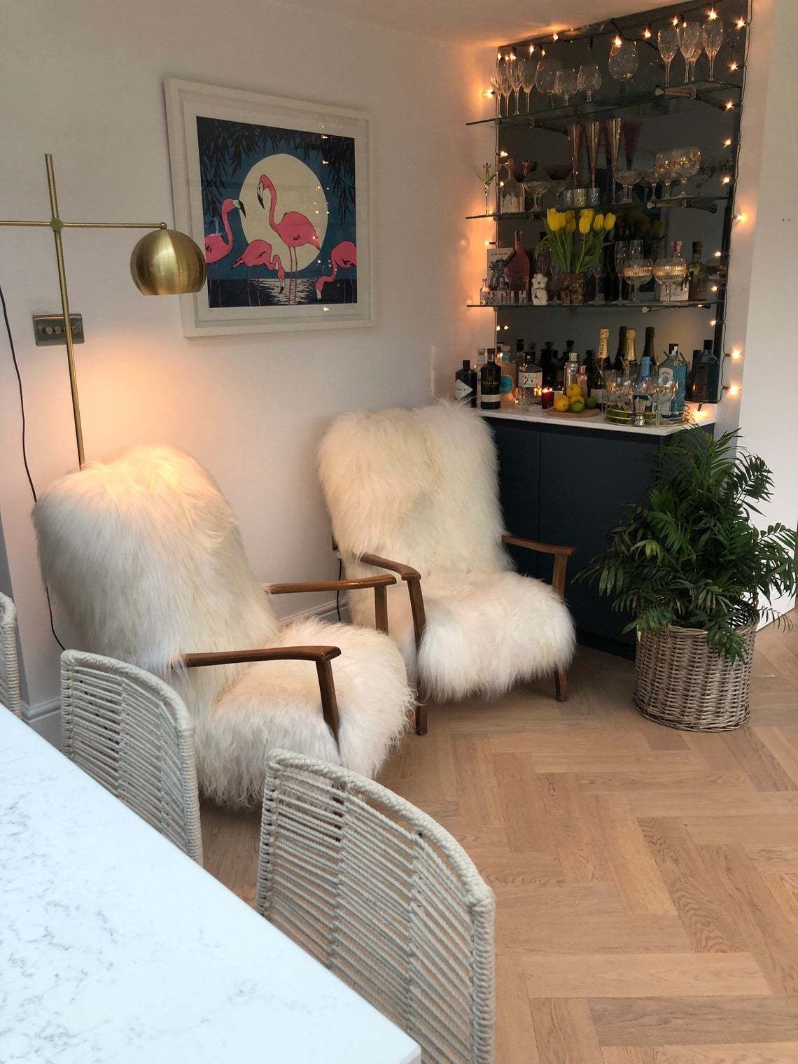 Mid Century Icelandic Genuine Sheepskin Luxury Chair, White photo Furniture