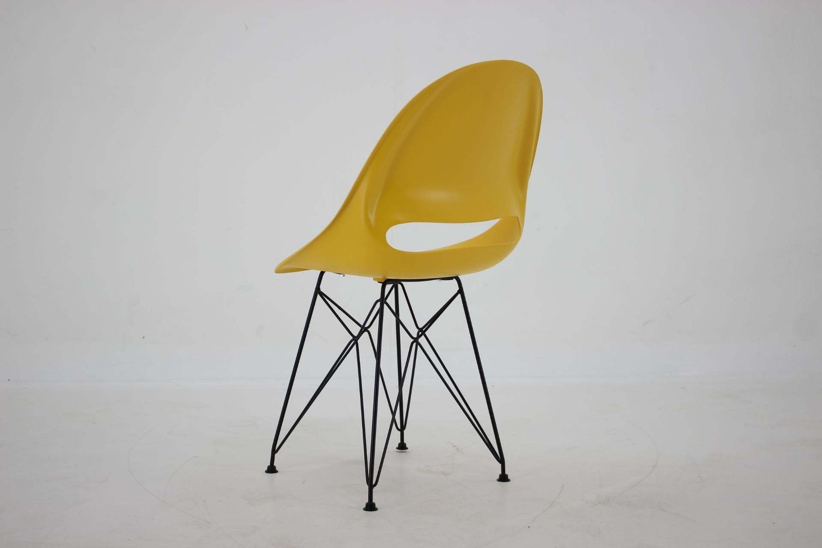Furniture Set Of 4 Midcentury Yellow Design Fiberglass Dining Chairs By Mnavratil 1960s photo