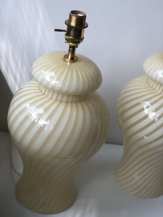 Large Murano Glass Yellow Swirl Table Lamp 1960s photo vinterior