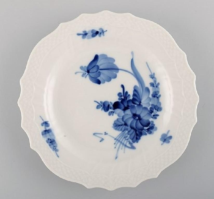 Royal Copenhagen Blue Flower Curved Coffee Service For Twelve People, 1960s photo 648.0