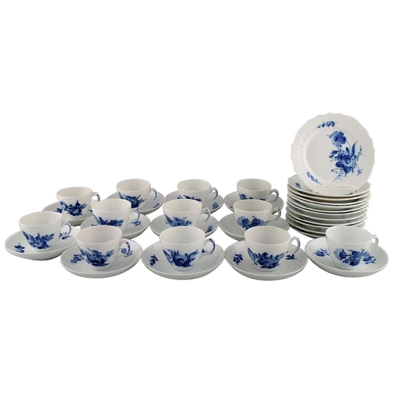 Royal Copenhagen Blue Flower Curved Coffee Service For Twelve People, 1960s