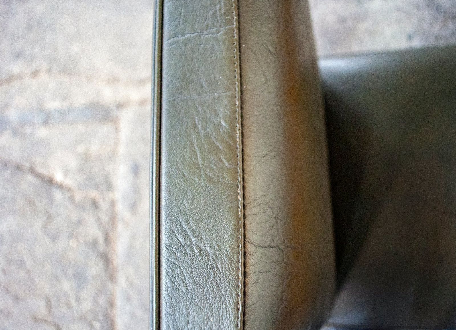 photo furniture Vinyl Chairs With Iron Legs From Mobiltecnica Torino, 1950s, Set Of 8