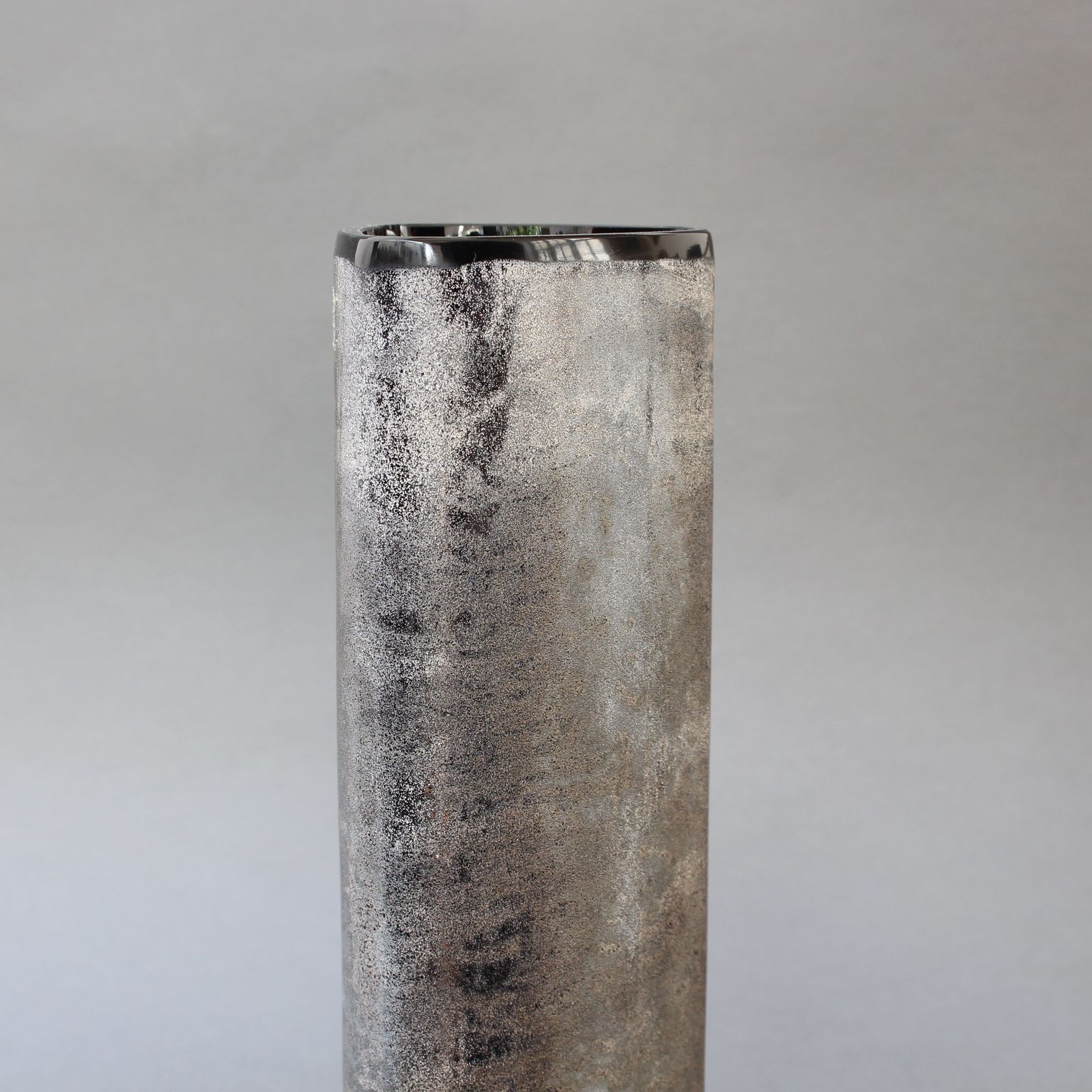 photo vintage Italian Vintage Murano Glass 'Scavo' Vase By Alfredo Barbini II (Circa 1970s)