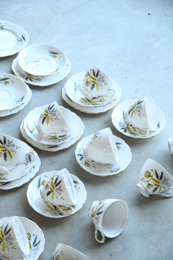Colclough China Cups Saucers Plates Tea Set 12 Setting photo vintage