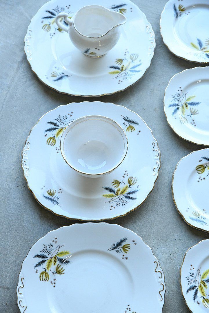 photo furniture Colclough China Cups Saucers Plates Tea Set 12 Setting