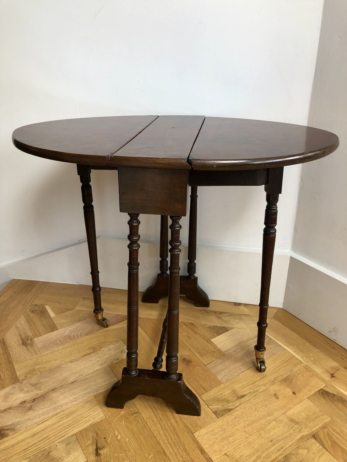 Victorian Burr Walnut Baby Sutherland Table photo vintage