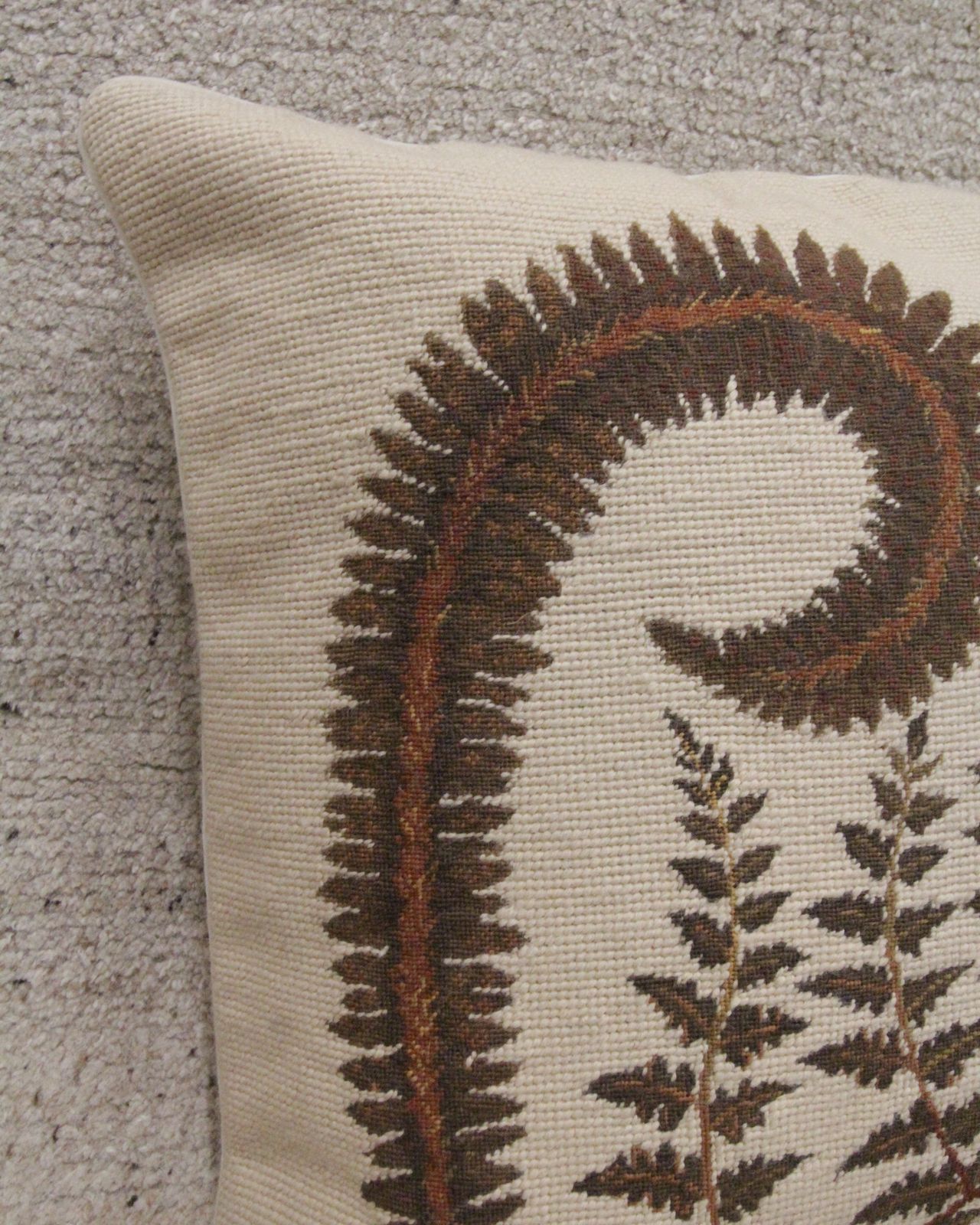 Pair Of Botanical Cushion Covers Fern Design Pillow Case 45x45cm photo Textiles