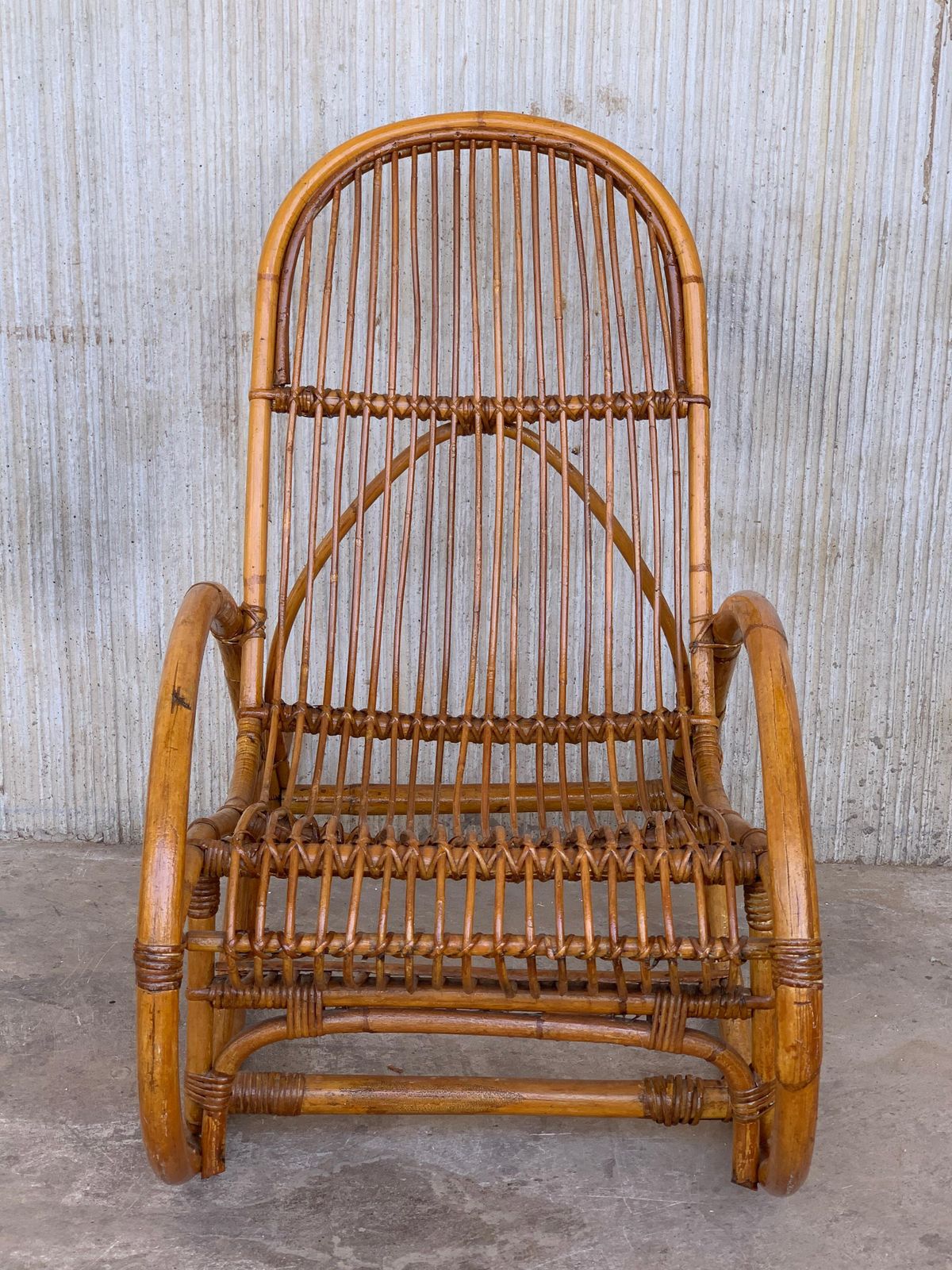 Fauteuils à bascule mid-century en bambou, dans le style de Franco Albini, Italie photo furniture