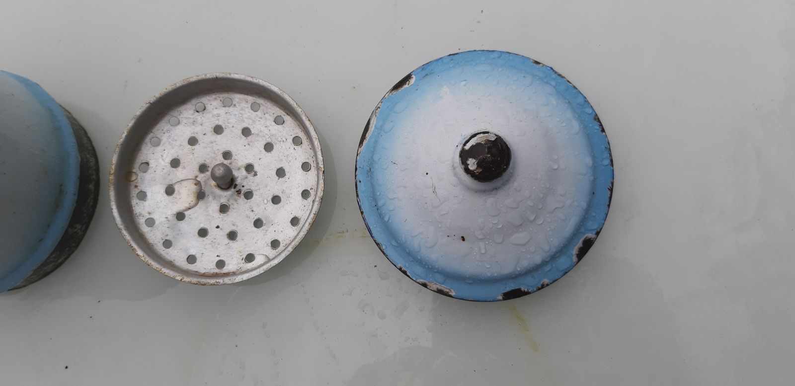 19th Century Enamelled Coffee Maker photo vinterior