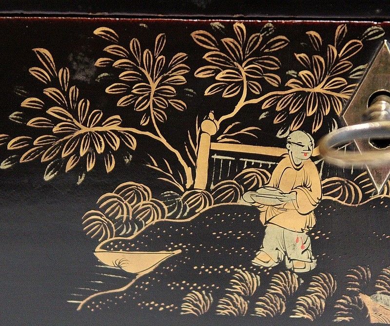 photo buy Important Asian Black Lacquered Wood Box, Napoleon III Period Mid 19th Century