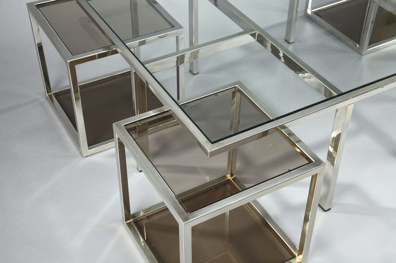 photo furniture Table basse et 4 tables d'appoint amovibles