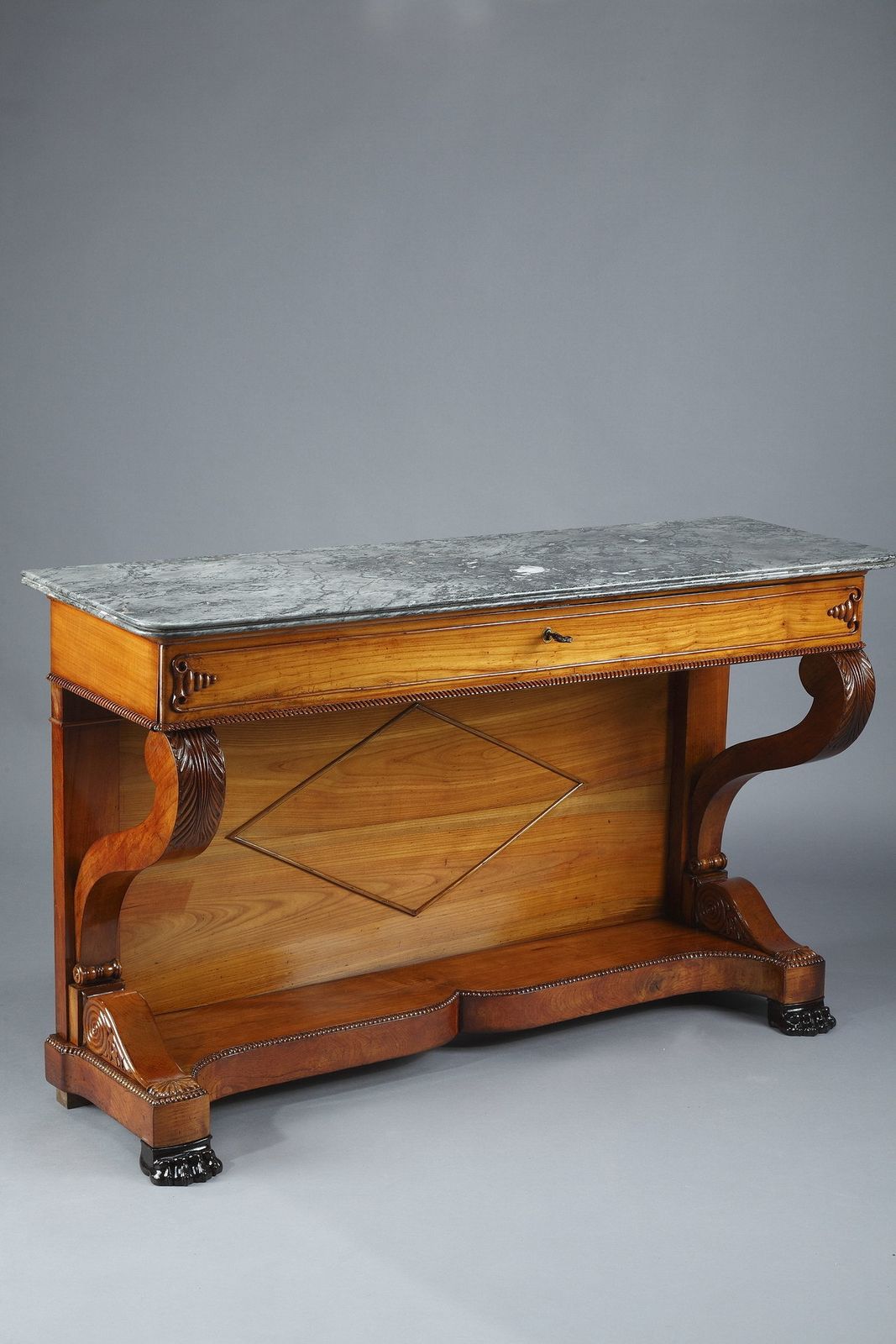Grande console en bois de cerisier, XIXe siècle