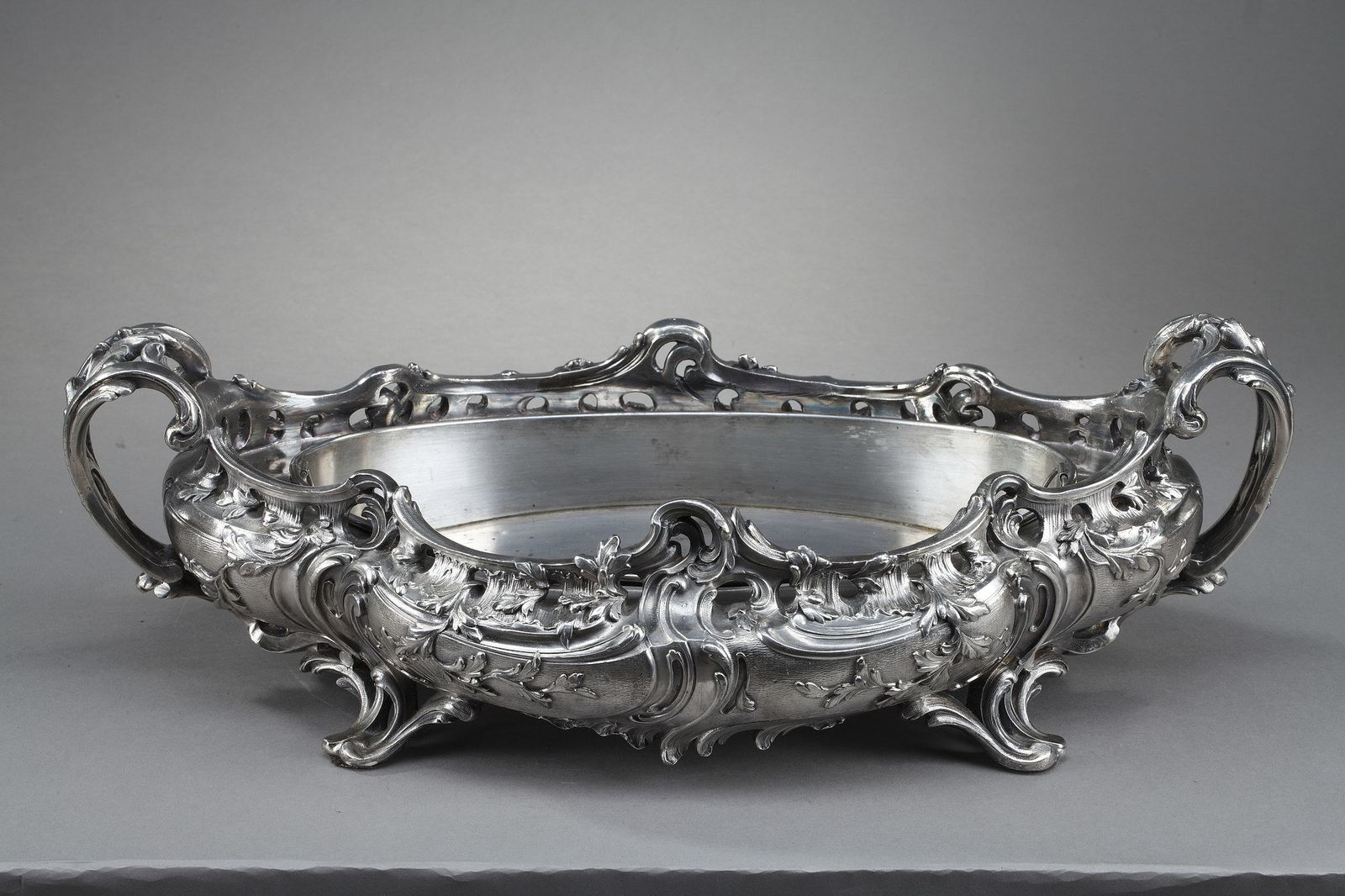 Jardinière en bronze argenté de style Louis XV, XIXe siècle photo Décoration