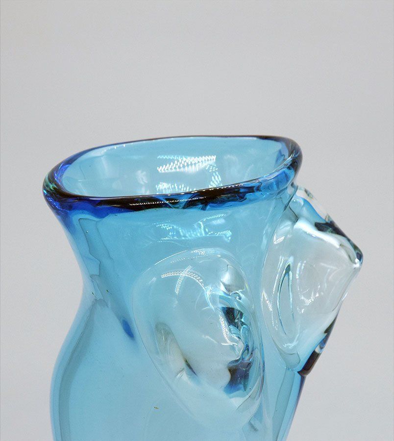 photo furniture Murano Vase In The Shape Of A Woman By Stefano Toso, 1970s
