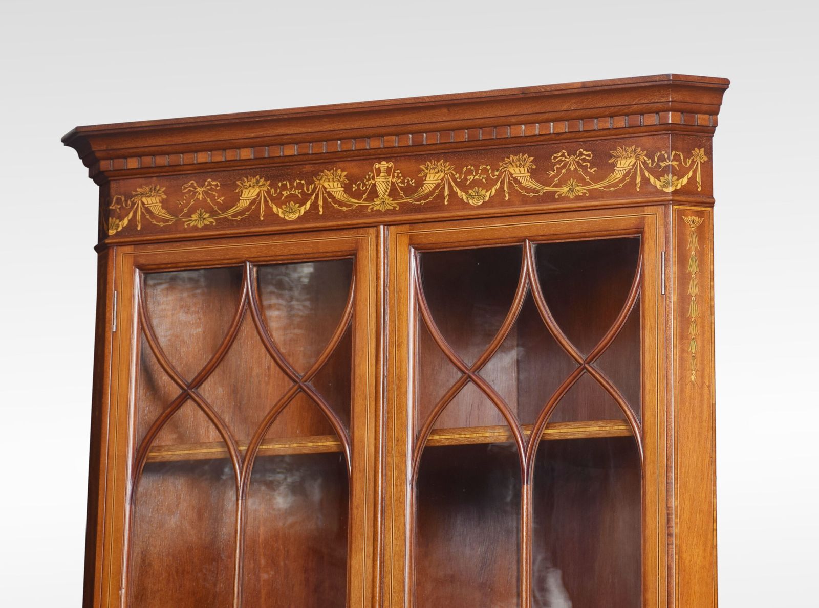 Mahogany Inlaid Corner Cabinet photo vinterior