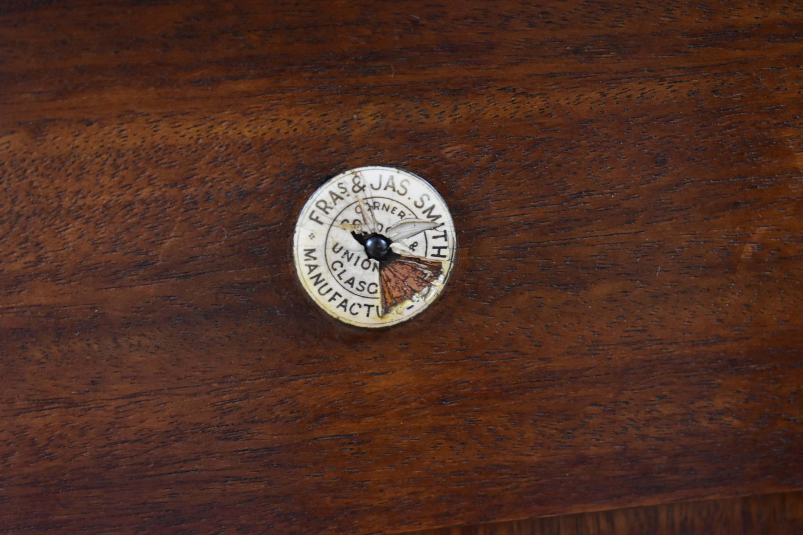 photo vinterior 19th Century English Victorian Mahogany Kneehole Desk By Francis & James Smith