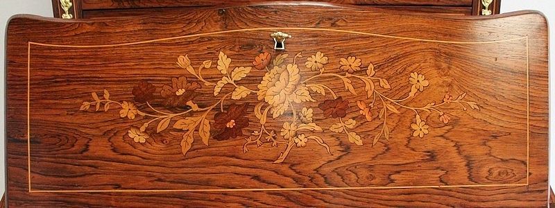 photo vinterior Small Showcase Desk, Napoleon III Period, Mid 19th Century