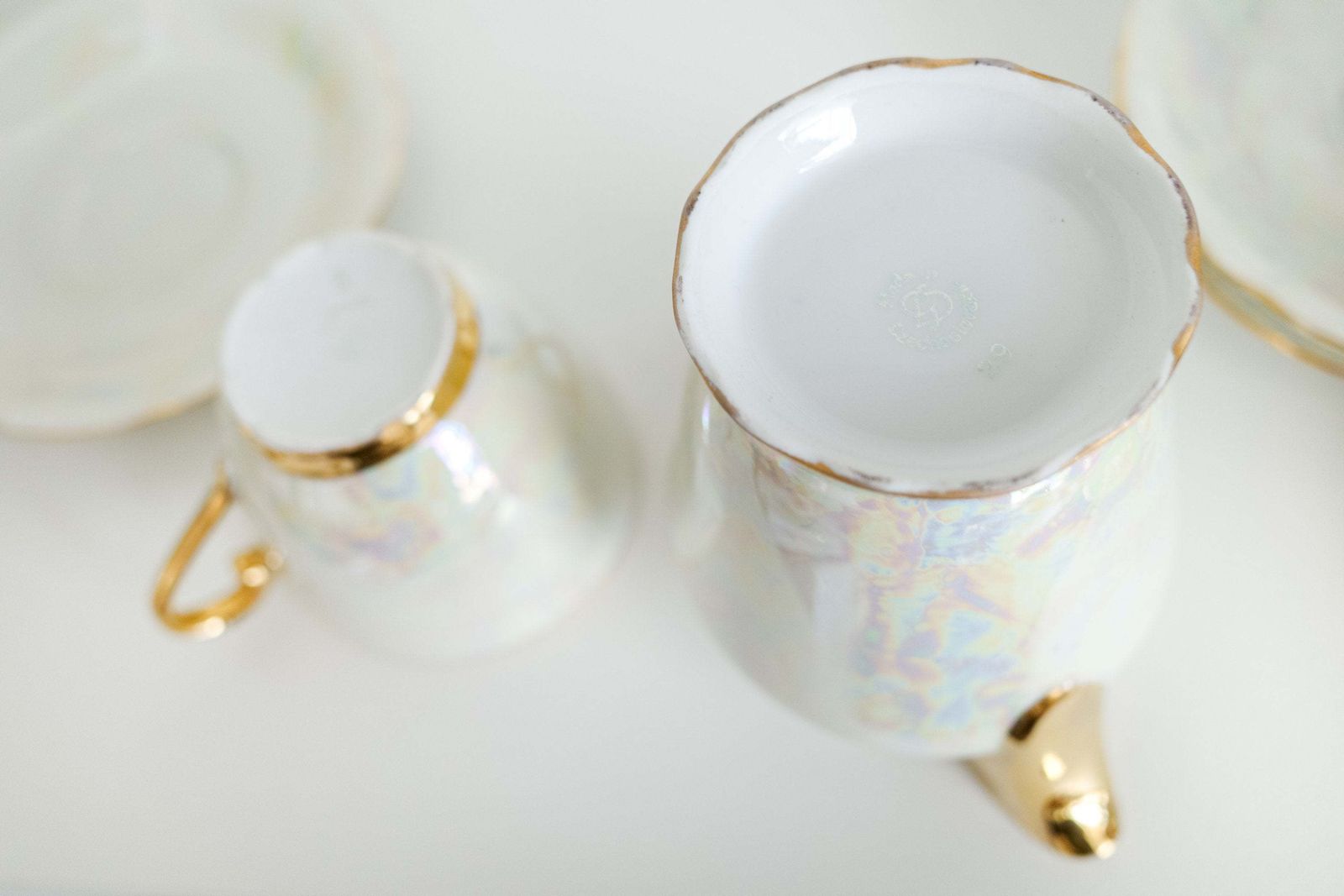 Mid Century Tea Or Coffee Set Pearlescent Lustreware With Gold Rims Set, Made In Czechoslovakia photo vinterior