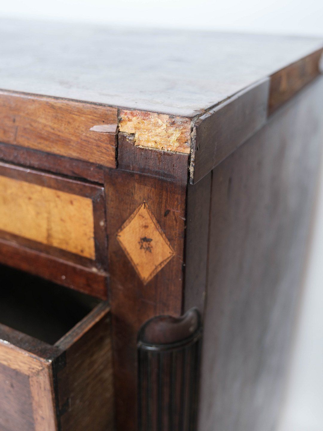 Louis Seize Mahogany Chest Of Drawers With Marquetry. photo vinterior