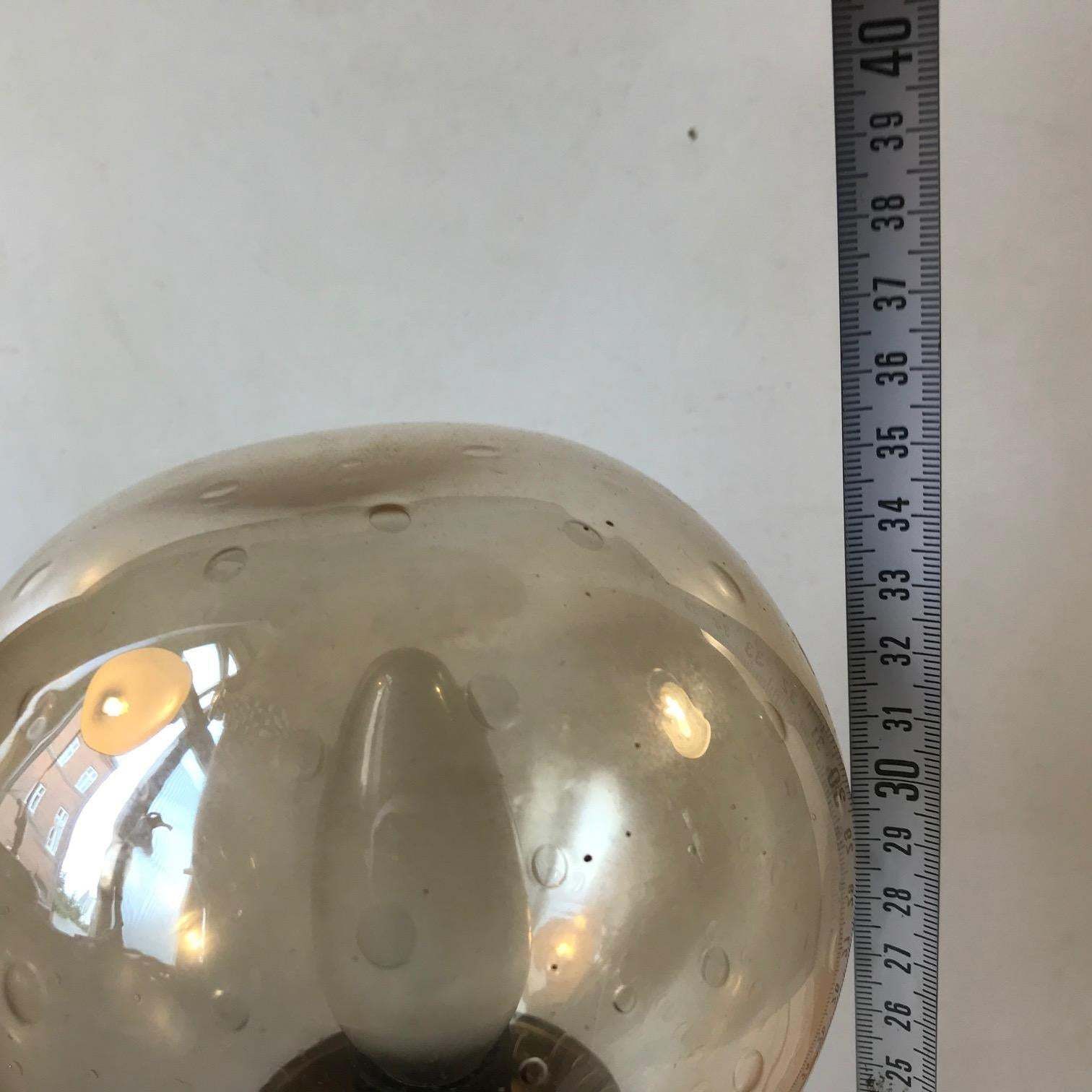 photo furniture Scandinavian Midcentury Tripod Table Lamp In Teak And Glass 1960s