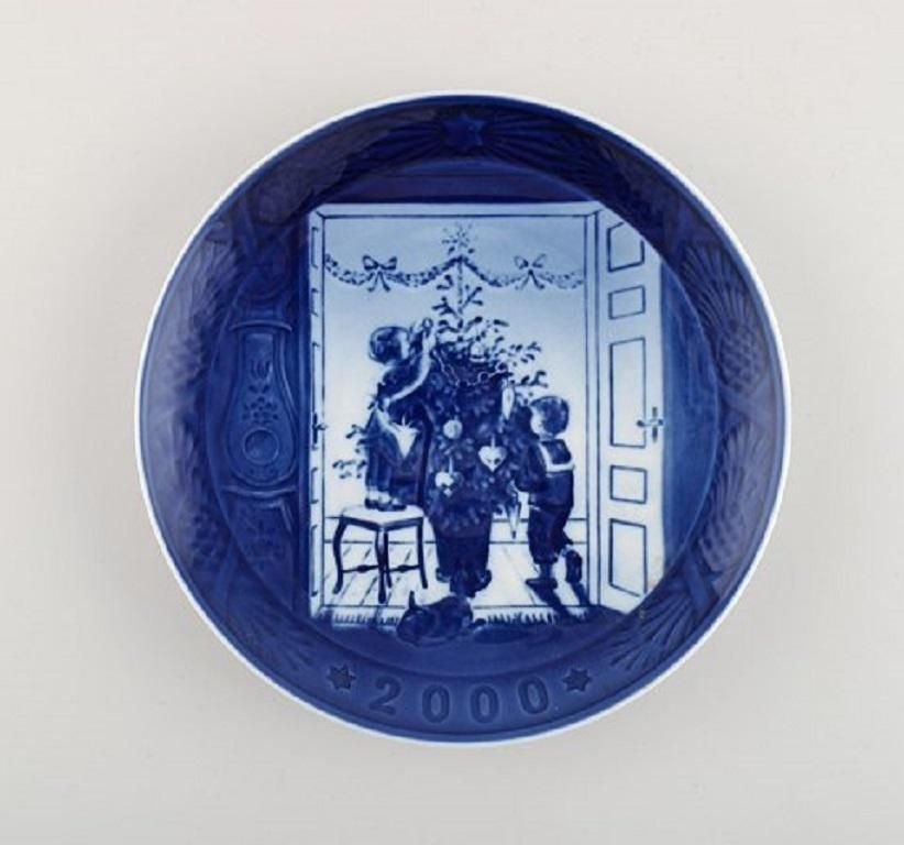 11 Royal Copenhagen Christmas Plates From 1990 2000 photo 586.0