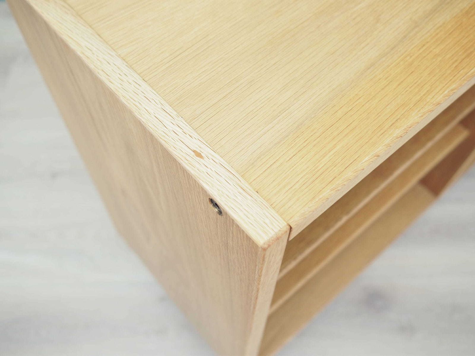 Ashen Bookcase, Danish Design, 1970s, Production: Denmark photo vinterior