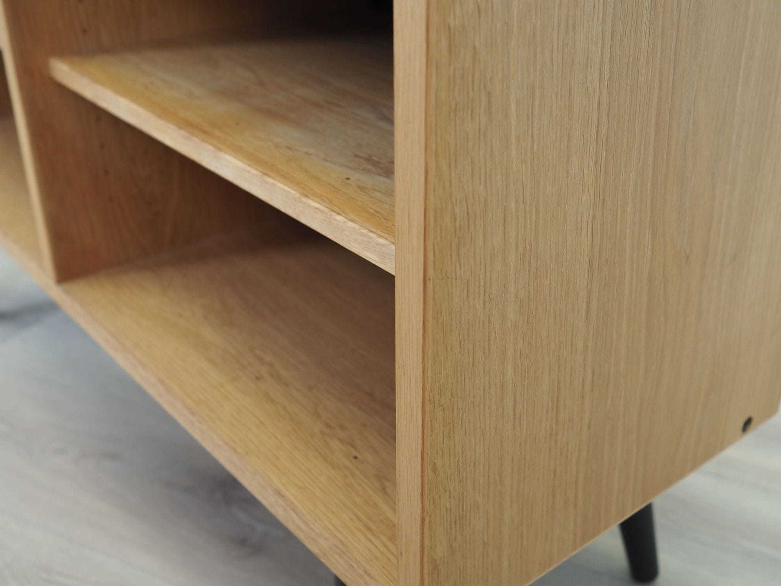 photo vintage Ashen Bookcase, Danish Design, 1970s, Production: Denmark