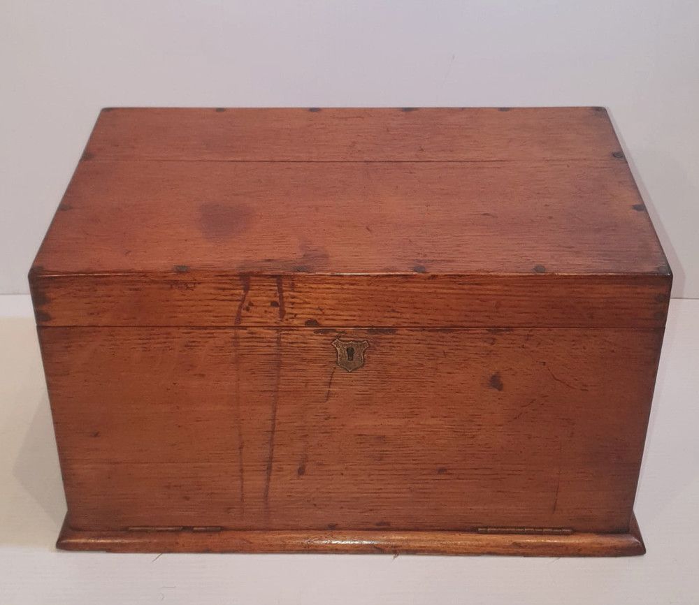 19th Century Oak Stationary Writing Box photo furniture