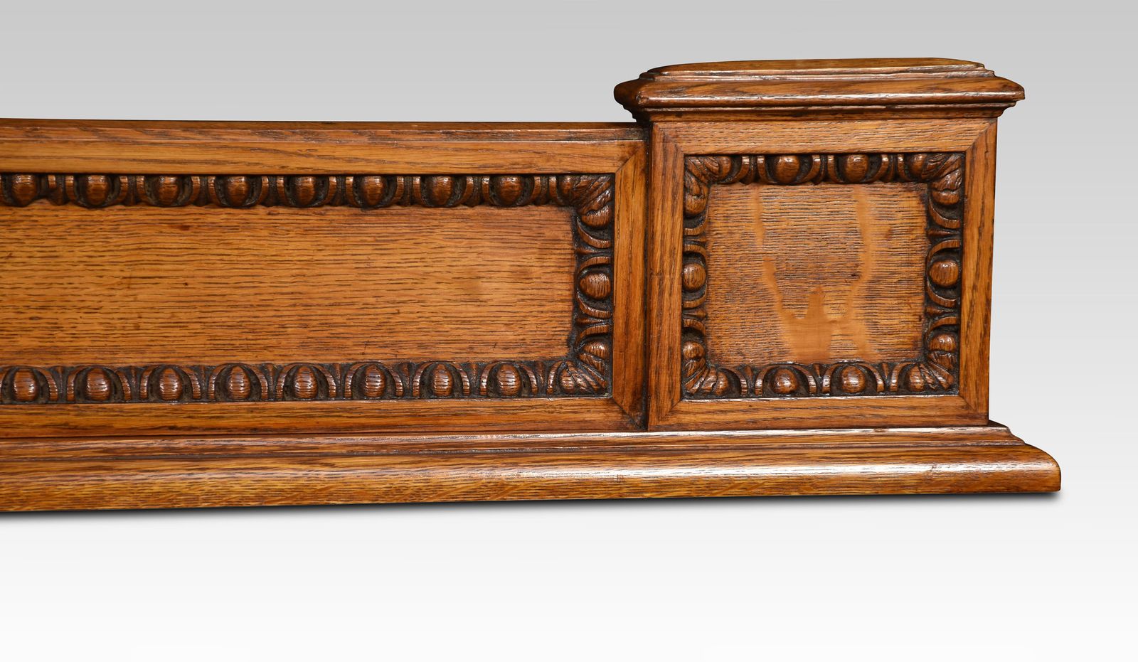 Oak Overdoor Pediment photo furniture
