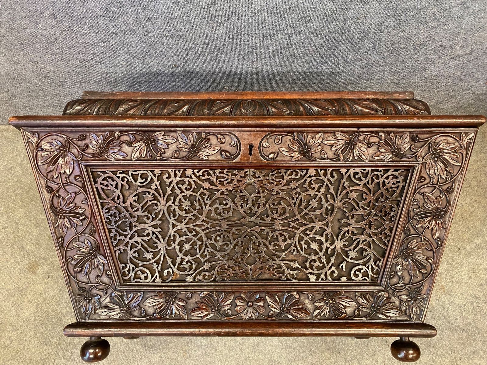 Antique Anglo Indian Cellarette photo furniture