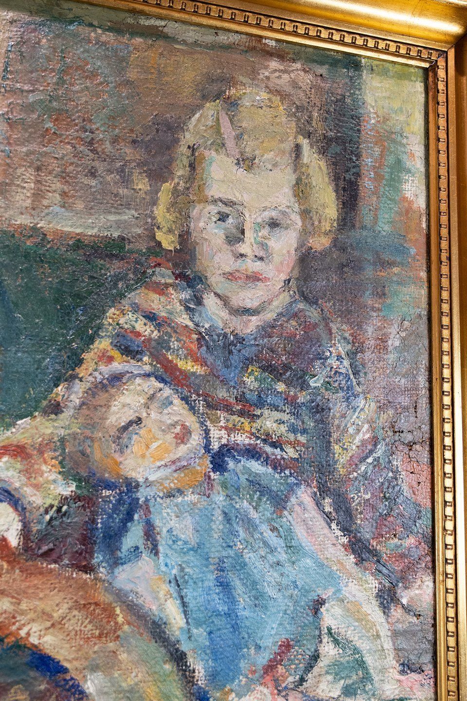 Oil Painting, Portrait Of Children, Signed Klenø By Evgenij Klenø (1921 2005) From 1946. photo furniture