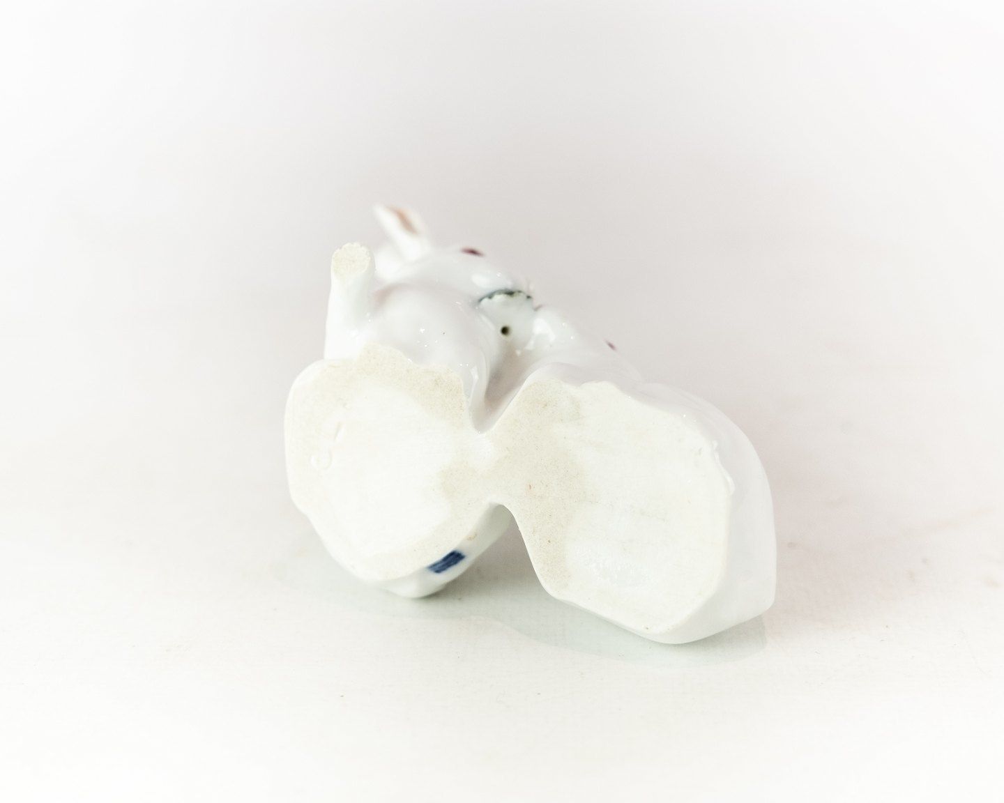 Royal Copenhagen Porcelain Figure In The Shape Of A Pair Of Bunnies. photo Art