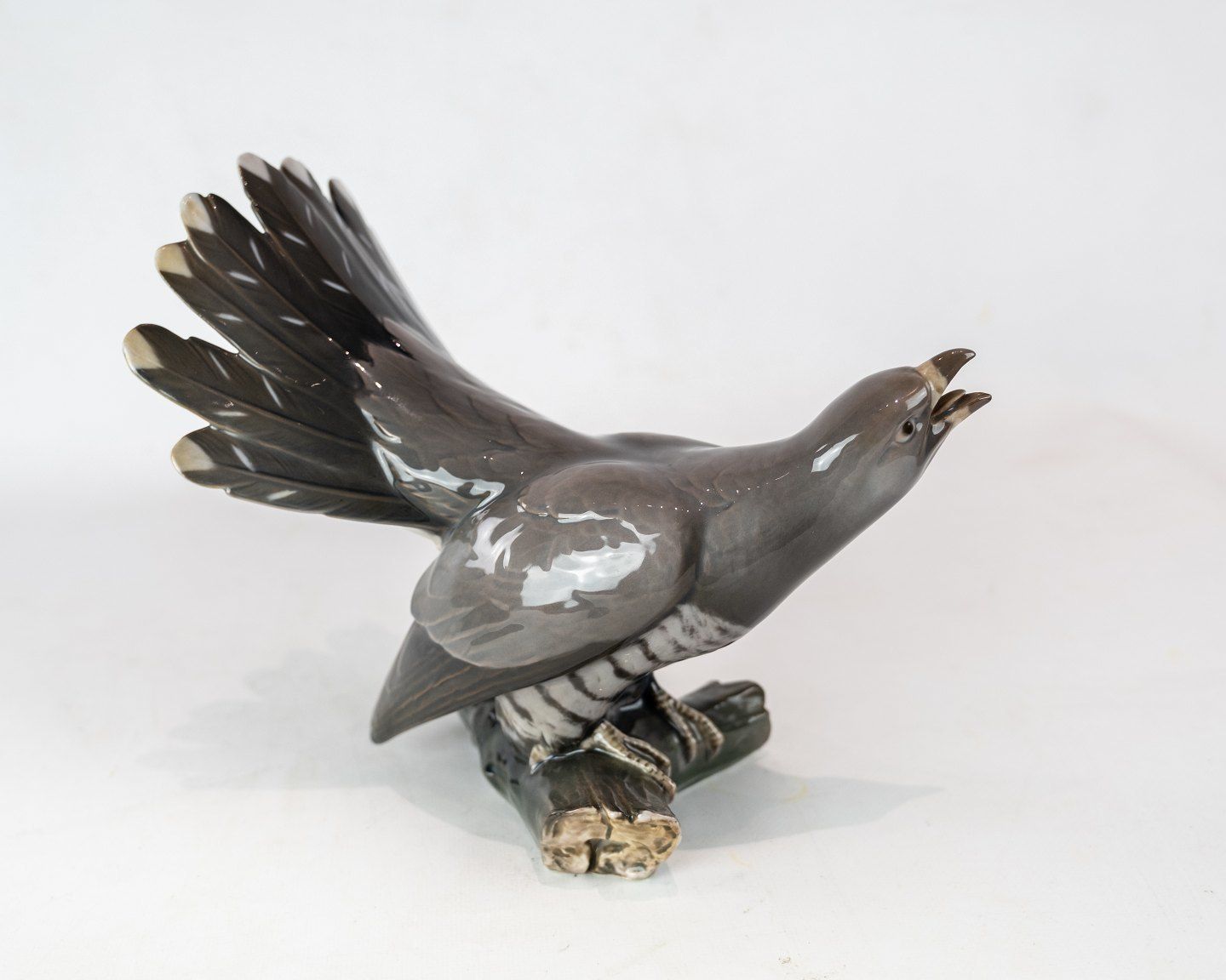 Porcelain Figure In The Shape Of A Cuckoo, No .: 1770 By Bing And Grondahl. photo for sale