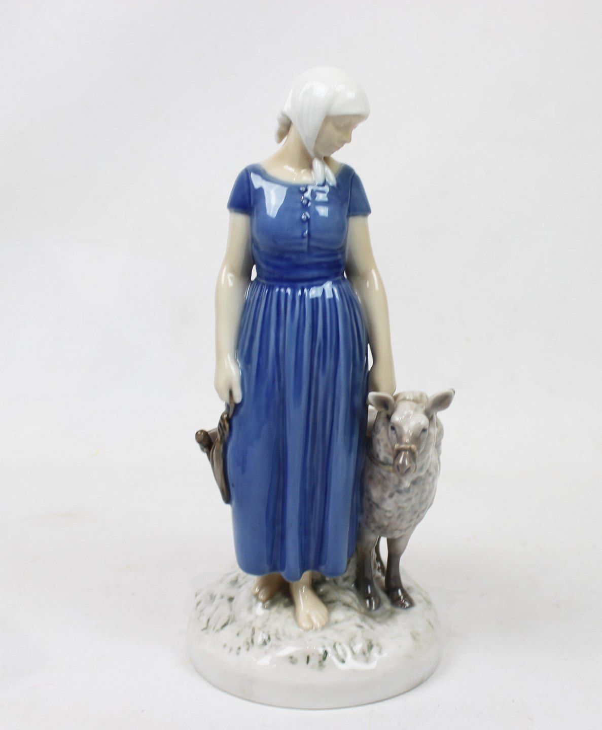Porcelain Figure Of Girl With Sheep, No .: 2010 By Axel Locher For B&G. photo furniture