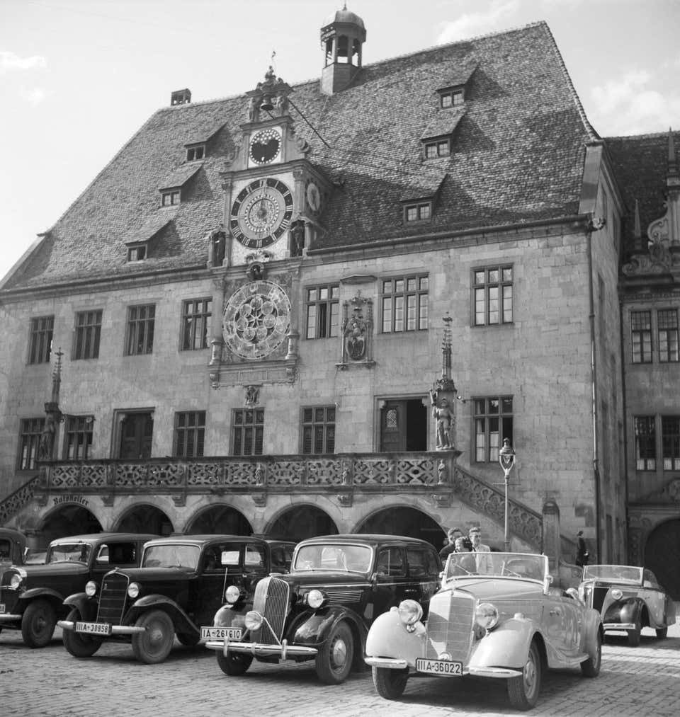 Karl Heinrich Lämmel Cars Parking At Old Heidelberg City Hall, Germany 1936, Printed Later 1936/2021