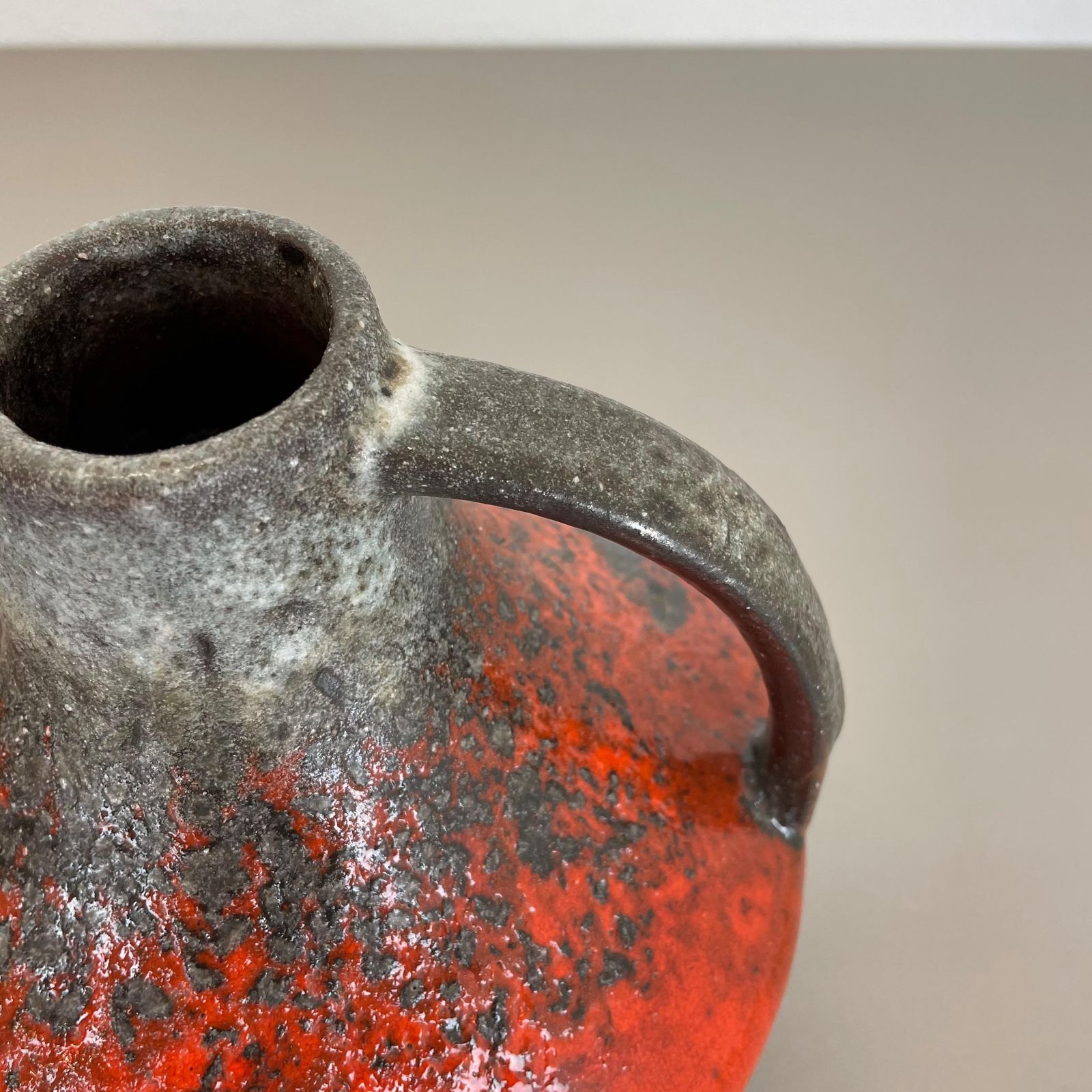 photo vintage Set Of 2 Fat Lava Pottery Vases Heinz Siery Carstens Tönnieshof, Germany, 1970s
