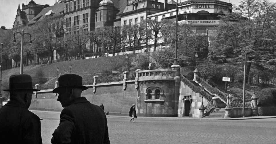 Karl Heinrich Lämmel Harbor Hospital At Hamburg St. Pauli And People, Germany 1938, Printed Later 1938/2021 photo furniture