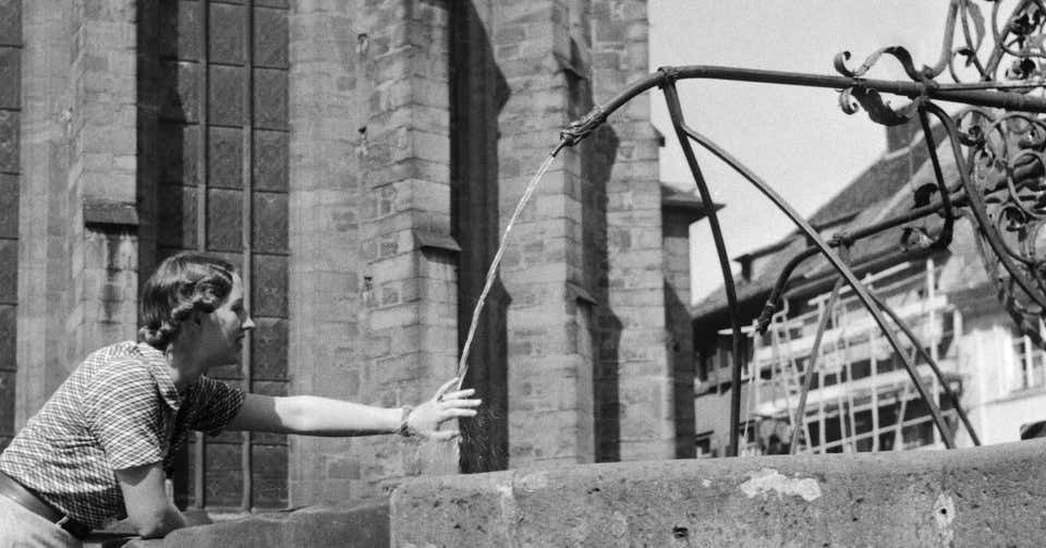 Karl Heinrich Lämmel Woman, Fountain, Heiliggeist Church Heidelberg, Germany 1936, Printed Later 1936/2021 photo furniture