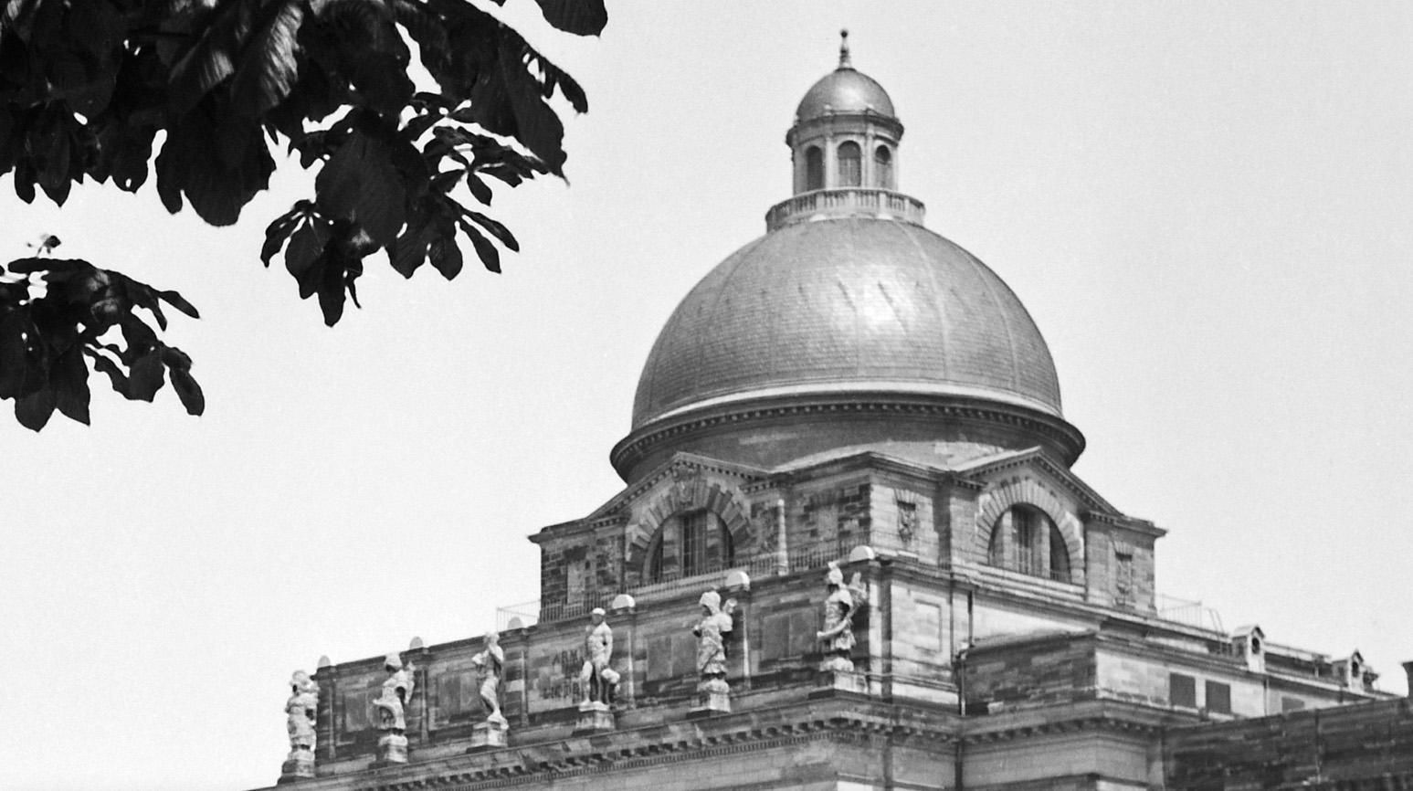 Karl Heinrich Lämmel Army Museum At Hofgarten Square, Munich Germany 1937, Printed Later 1937/2021 photo furniture