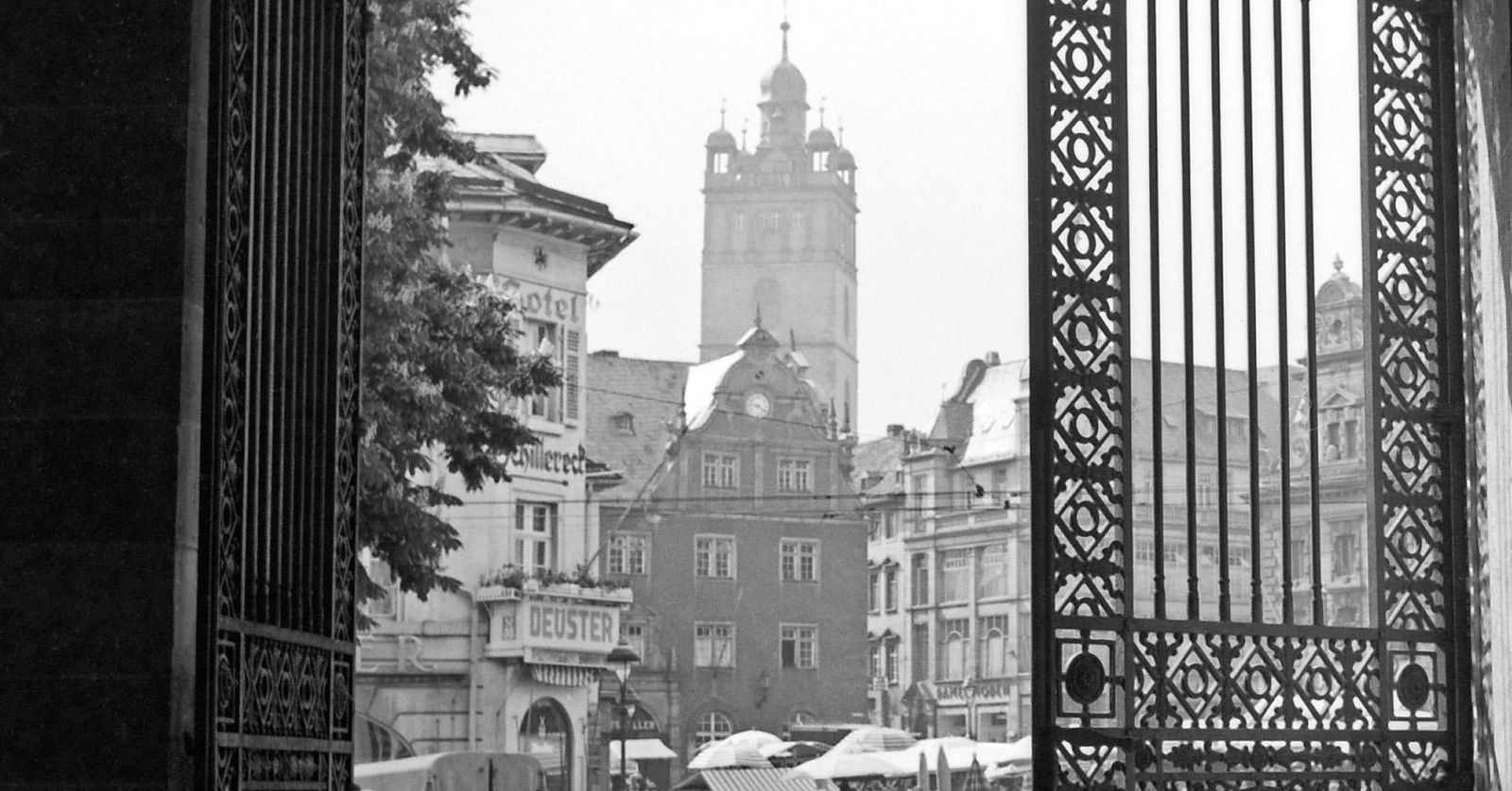 Karl Heinrich Lämmel View Gate Residence Castle To Main Market Darmstadt, Germany 1938 Printed Later 1938/2021 photo furniture