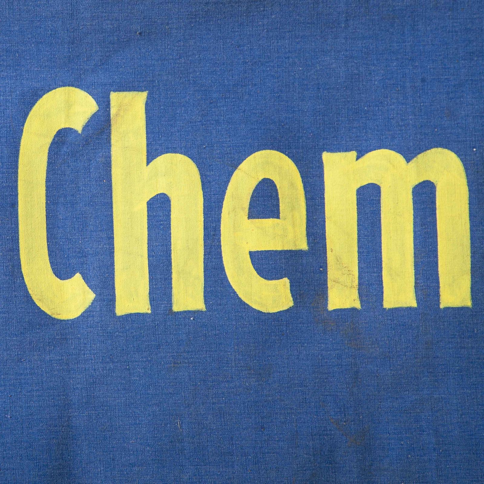 1950’s Blue & Yellow Canvas Advertising Banner L’ascenseur photo 438.0