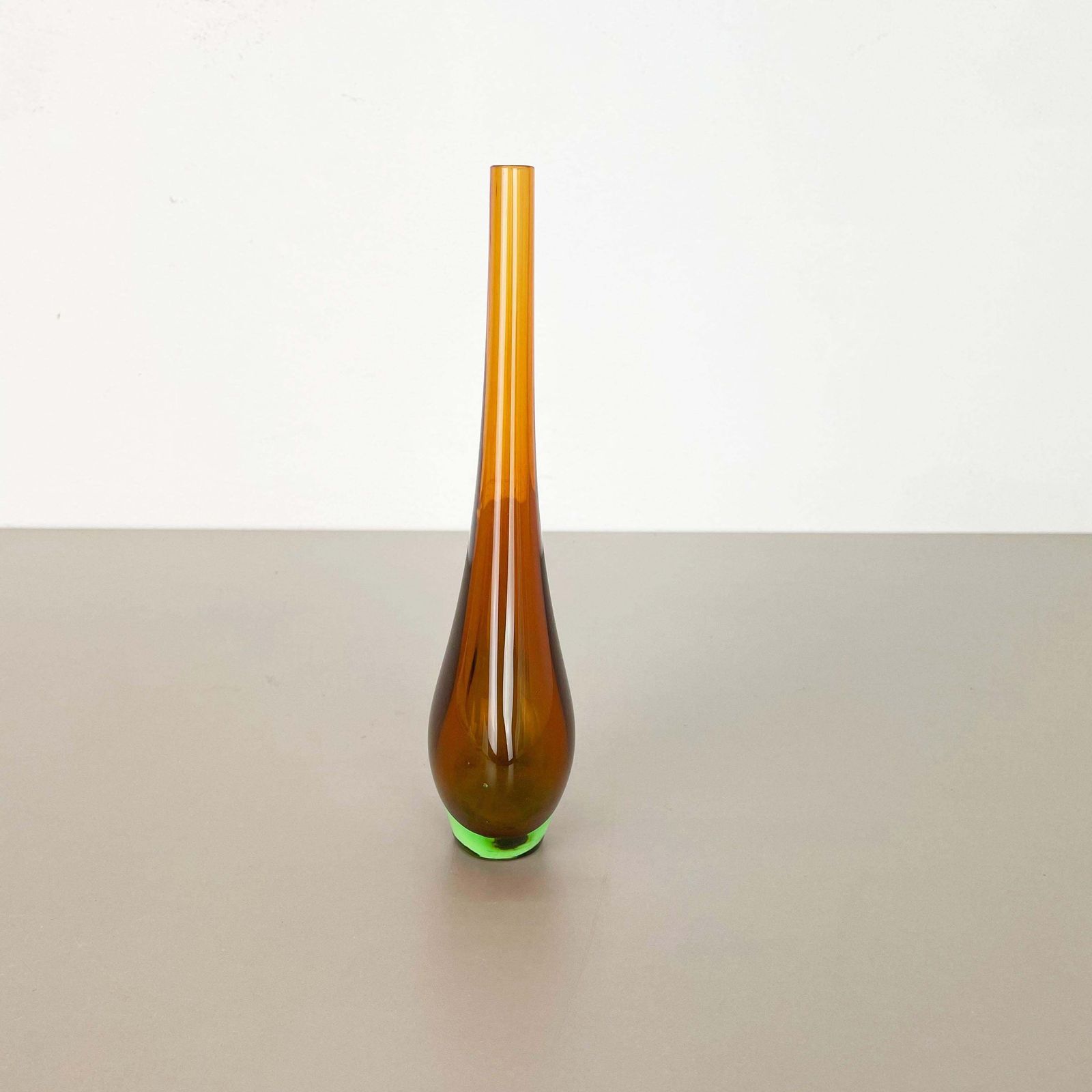 Large 1960s Murano Glass Sommerso Single Stem Vase By Flavio Poli, Italy photo for sale