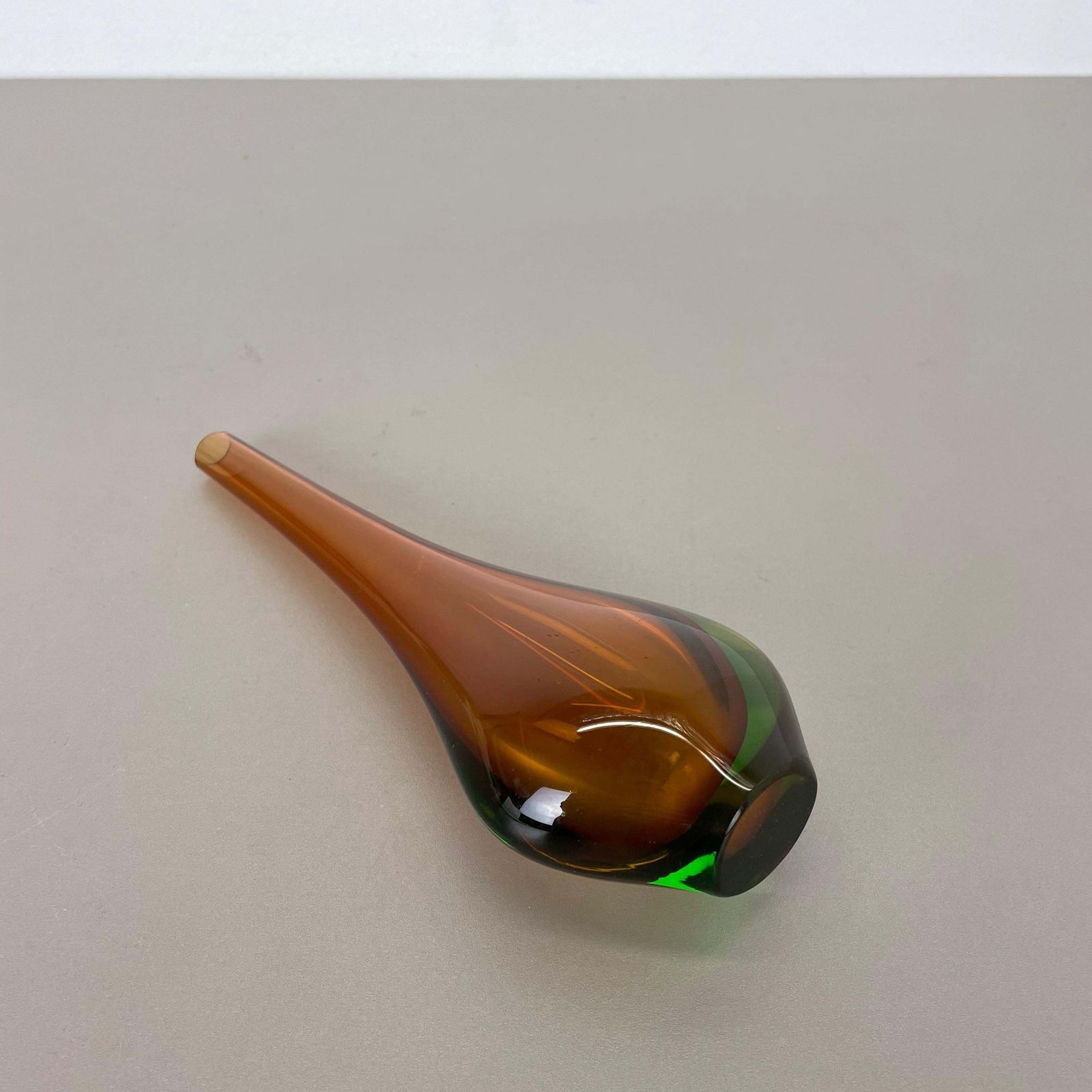 photo vintage Large 1960s Murano Glass Sommerso Single Stem Vase By Flavio Poli, Italy